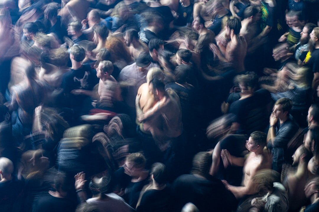singer in crowd